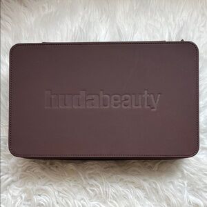 HUDA BEAUTY Embossed Travel Jewelry Case in Chocolate